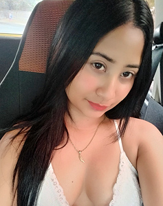 23 Year Old Barranquilla, Colombia Woman